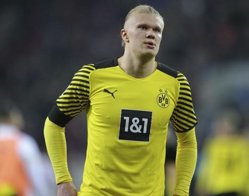 罗马诺：拜仁不会很快决定买断雅克松，但球员不会留在切尔西