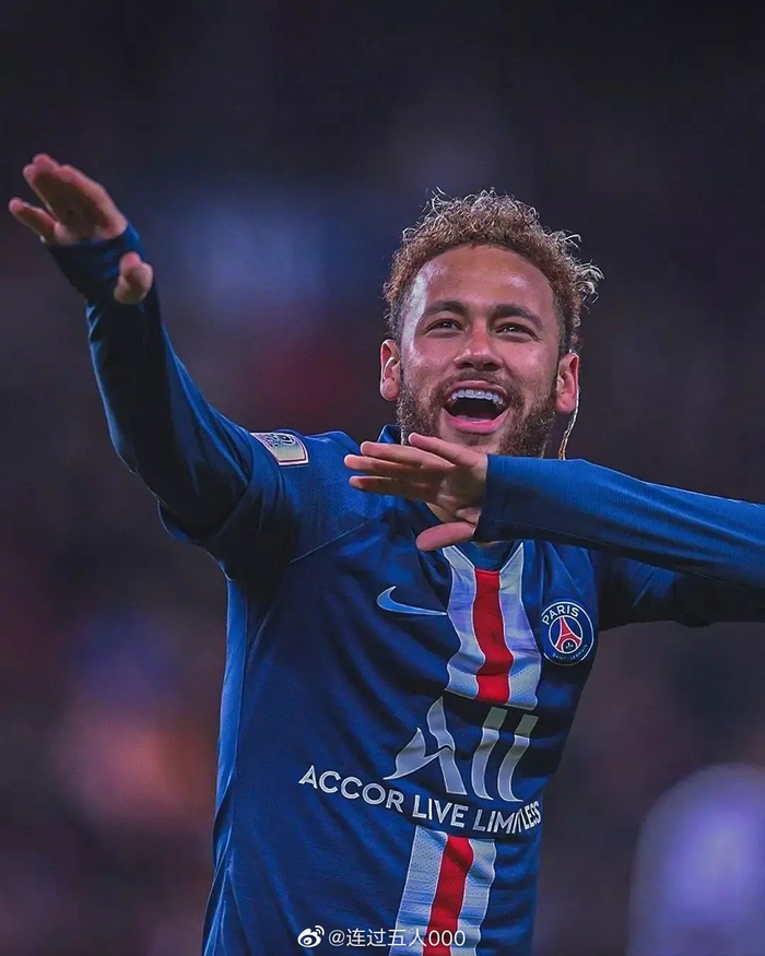 官方：西汉姆联免签原纽卡前锋威尔逊，双方签约1年