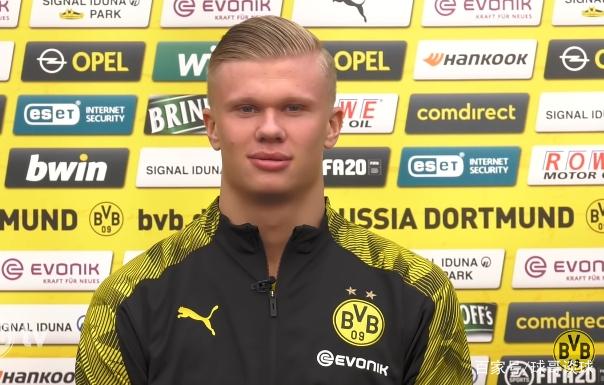 混团世界杯最新战报：王曼昱赢孙颖莎老乡，王楚钦感谢队友，张本智和输球！