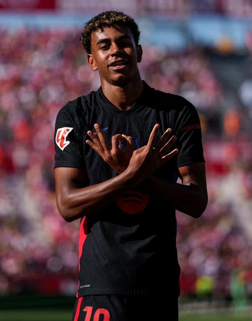 穆斯卡特：林加德表现很好，但吾米提江和他表现至少一样好